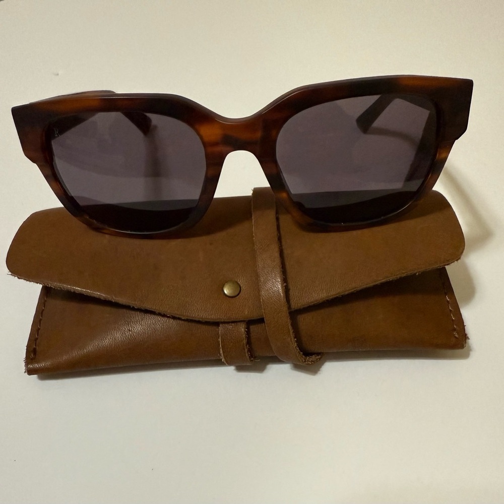 RAEN Tortoise Sunglasses Garwood  Matte RootBeer Brown with Leather Case